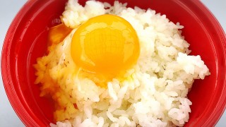 採りたての卵で、卵かけご飯を作ろう！奈良県のどか村